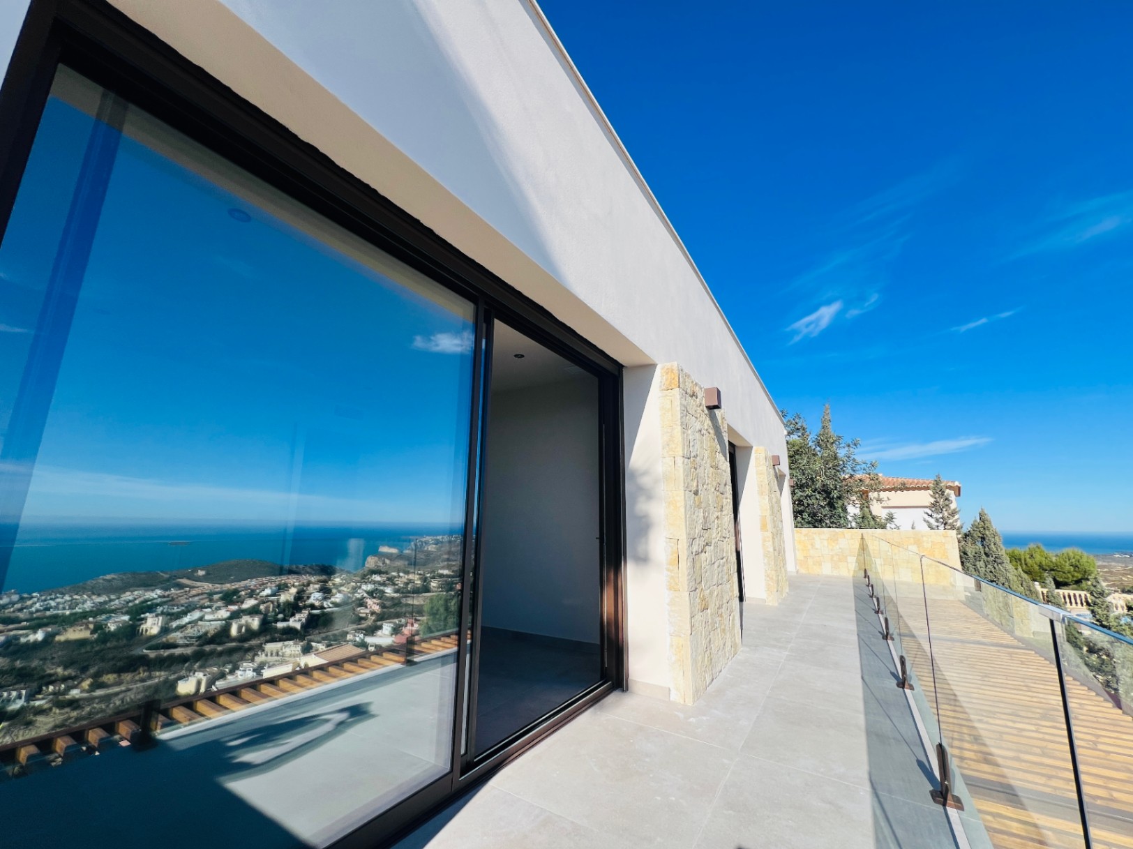 Luxury Villa with panoramic Sea Views