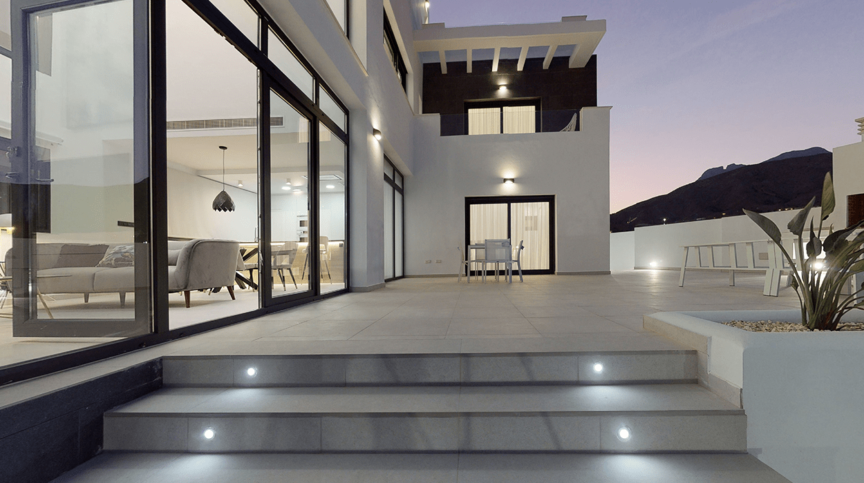 Modern Style Villa zum Verkauf in Finestrat